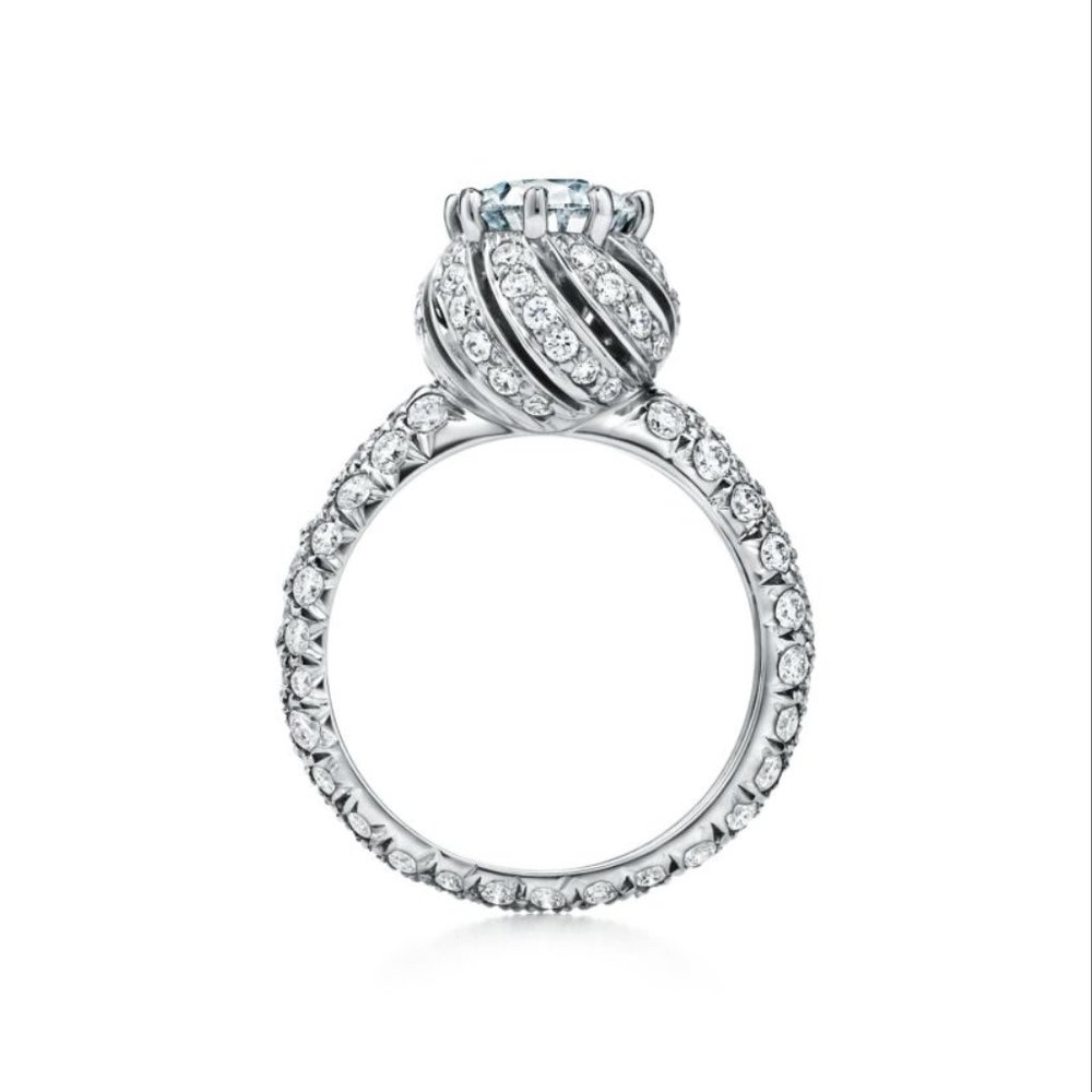 Tiffany & Co. Schlumberger Buds Round Brilliant Engagement Ring with a Diamond - Picture 3 of 11